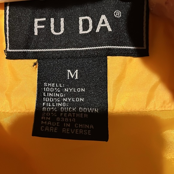 FU DA NY Yellow Puffer Vest Jacket Duck Down Medium EUC - Picture 6 of 6